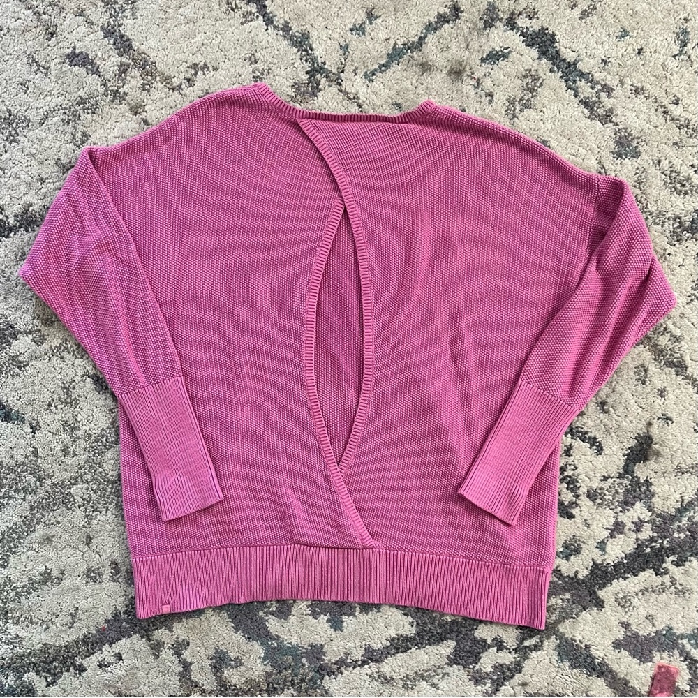 Pink Open-Back Knit Sweater - Picture 4 of 7
